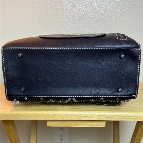 Montana West Concealed Carry Black and Gray Studded Tote - Picture 7 of 14